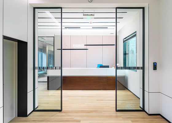 Elevate Your Office Design with Glawall’s Custom Glass Partitions
