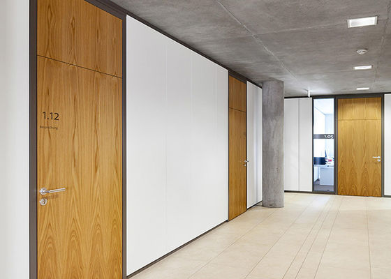 Sala riunioni Pareti divisorie acustiche solide